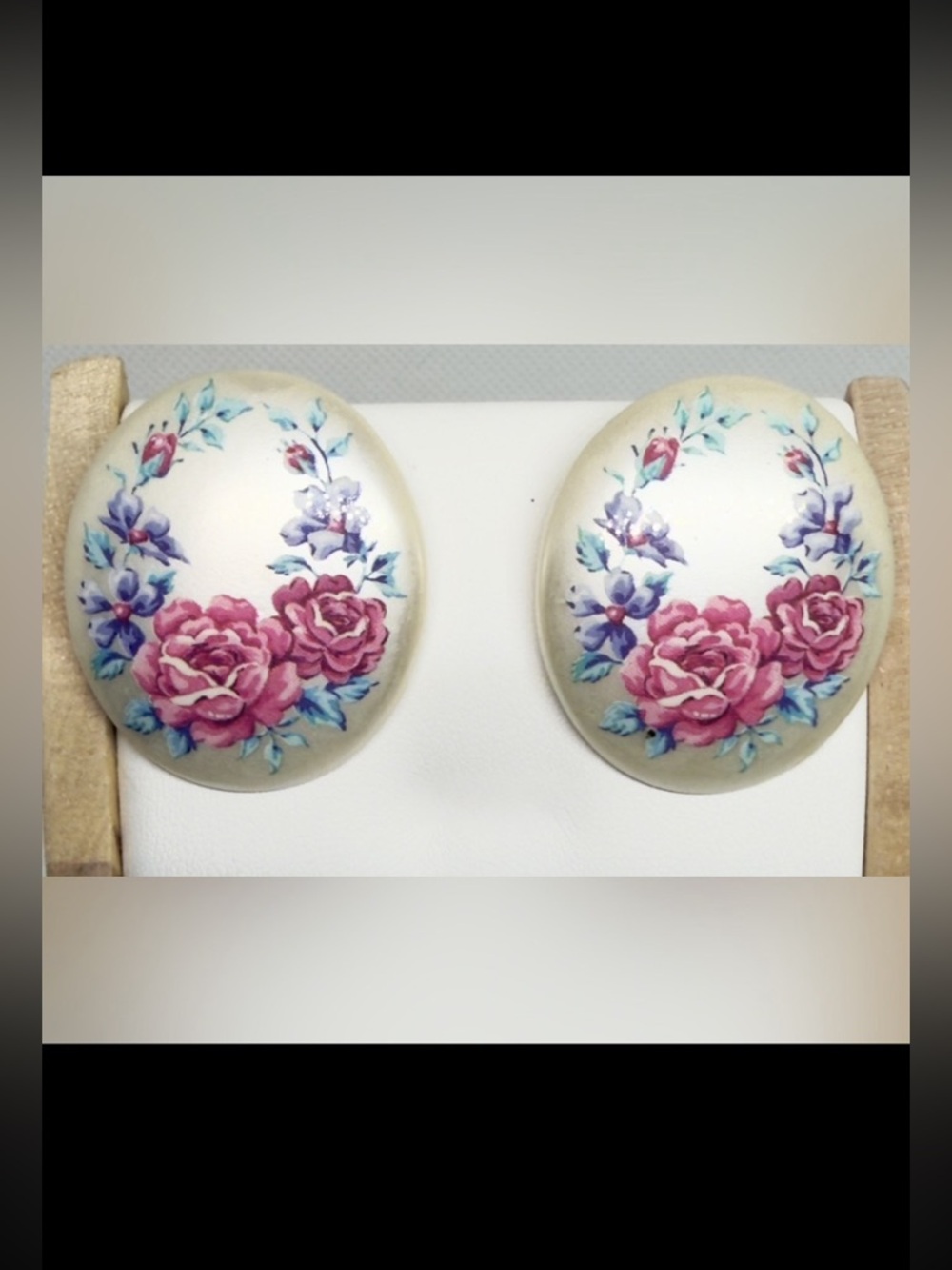 Vintage earrings oval hand painted Women’s floral jewelry for pierced ears | je6 - Picture 1 of 4